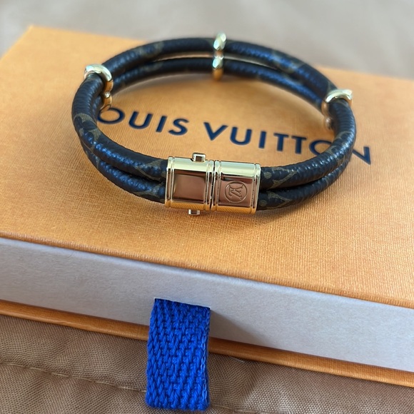 Louis Vuitton Keep It Twice Monogram Bracelet - Picture 3 of 6